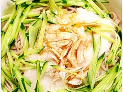 とろろとササミの冷たいお蕎麦